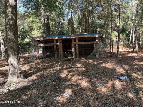 6715 Canetuck Road Currie NC 28435
