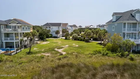 123 & 125 Coral Bay Court Atlantic Beach NC 28512