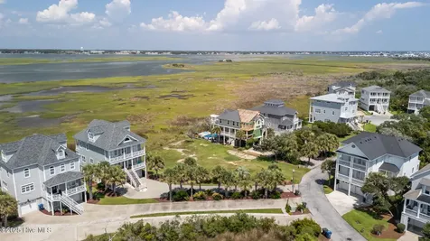 123 & 125 Coral Bay Court Atlantic Beach NC 28512