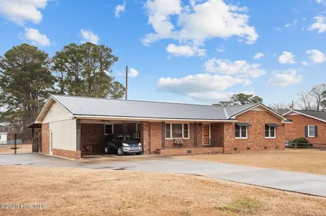 103 Bridle Path Road Goldsboro NC 27534