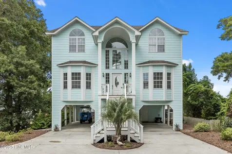 8722 Emerald Plantation Road Emerald Isle NC 28594