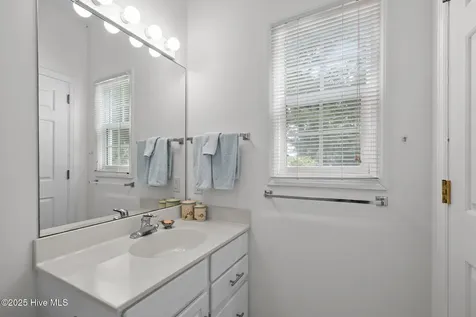 8722 Emerald Plantation Road Emerald Isle NC 28594
