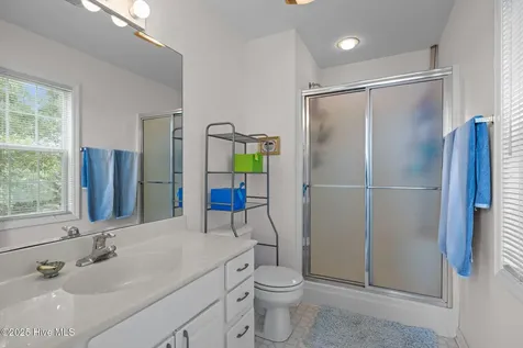 8722 Emerald Plantation Road Emerald Isle NC 28594