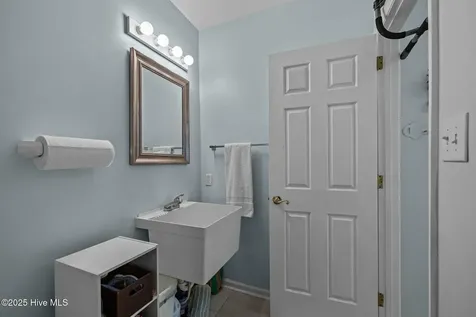 8722 Emerald Plantation Road Emerald Isle NC 28594