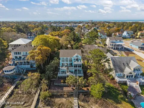 8722 Emerald Plantation Road Emerald Isle NC 28594