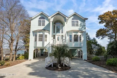 8722 Emerald Plantation Road Emerald Isle NC 28594