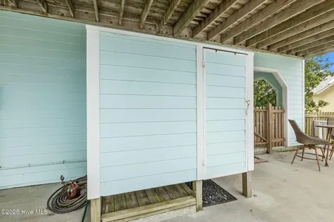 8722 Emerald Plantation Road Emerald Isle NC 28594