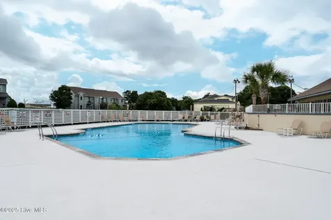 8722 Emerald Plantation Road Emerald Isle NC 28594