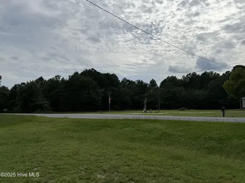 8274 Us-701 Highway Elizabethtown NC 28337