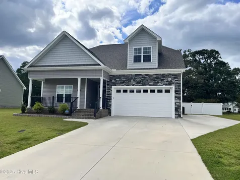 3218 School View Drive Farmville NC 27828