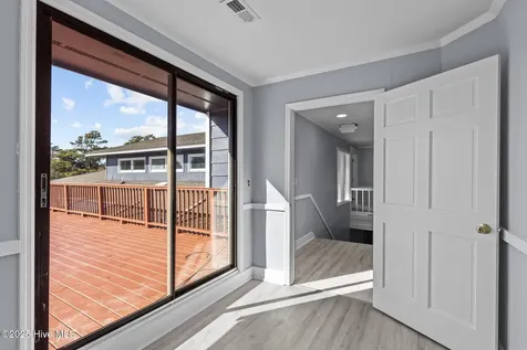 208 Penny Lane Morehead City NC 28557