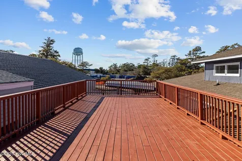 208 Penny Lane Morehead City NC 28557