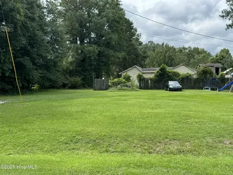 1901 Aycock Avenue New Bern NC 28562