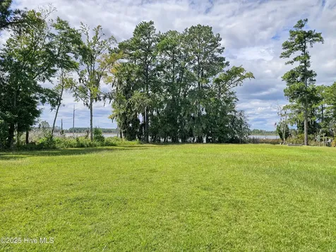 Lot 42 Winfield Lane Pinetown NC 27865