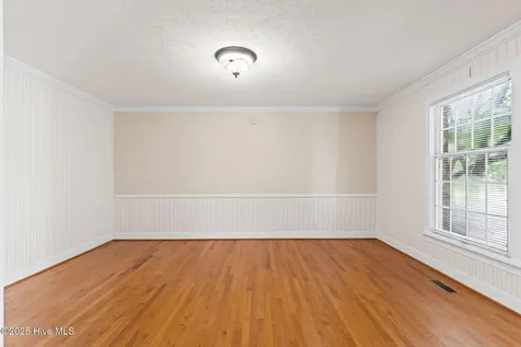 518 Edgewood Circle Whiteville NC 28472