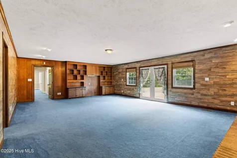 518 Edgewood Circle Whiteville NC 28472