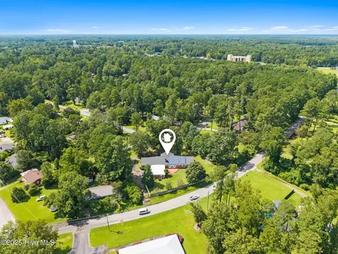 518 Edgewood Circle Whiteville NC 28472