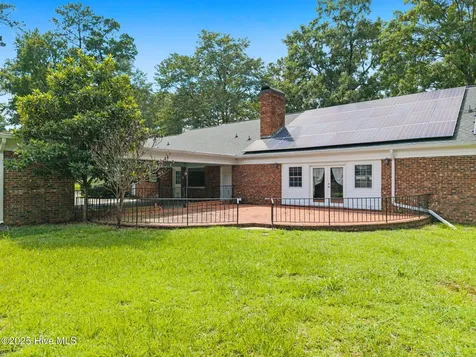 518 Edgewood Circle Whiteville NC 28472