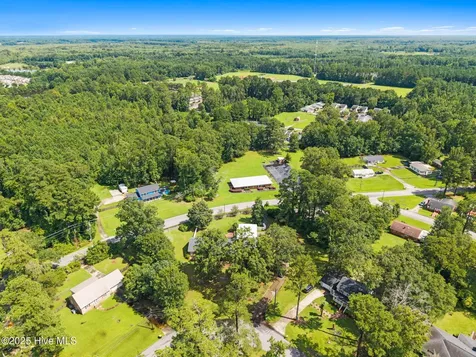 518 Edgewood Circle Whiteville NC 28472