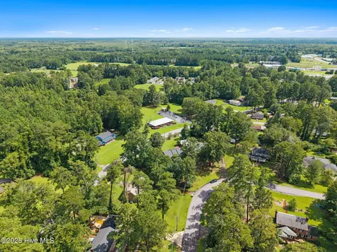 518 Edgewood Circle Whiteville NC 28472