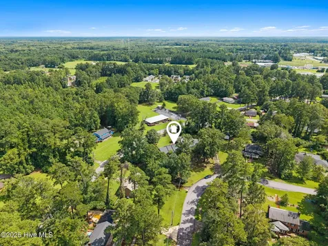 518 Edgewood Circle Whiteville NC 28472