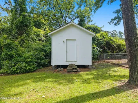 518 Edgewood Circle Whiteville NC 28472
