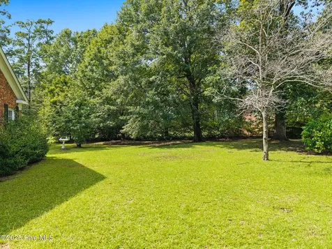 518 Edgewood Circle Whiteville NC 28472