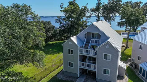89 Country Club Drive Minnesott Beach NC 28510