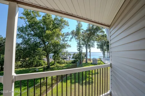 89 Country Club Drive Minnesott Beach NC 28510
