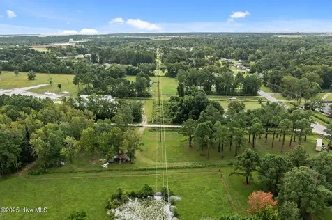 1050 Highway 101 Beaufort NC 28516