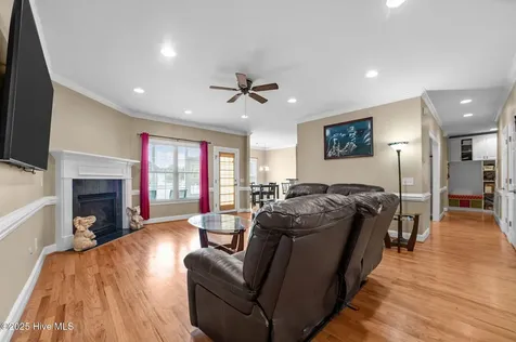 2243 Black Horse Lane Winterville NC 28590