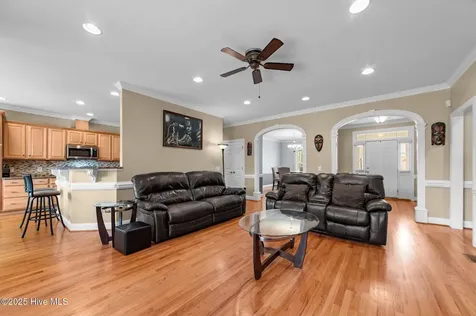 2243 Black Horse Lane Winterville NC 28590