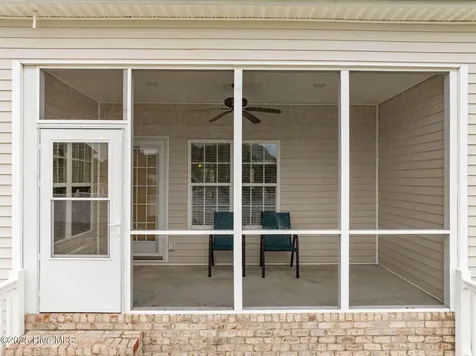 2243 Black Horse Lane Winterville NC 28590