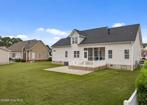 2243 Black Horse Lane Winterville NC 28590