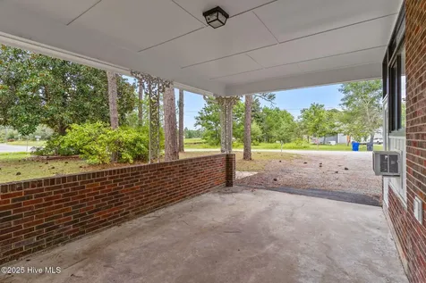 198 E Boiling Spring Road Southport NC 28461