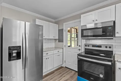 198 E Boiling Spring Road Southport NC 28461
