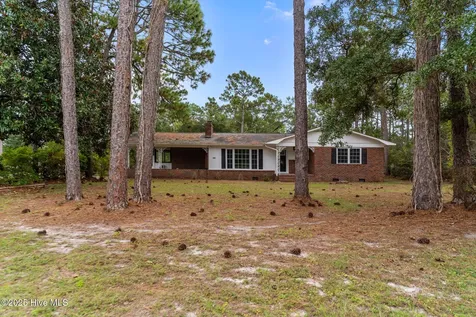 198 E Boiling Spring Road Southport NC 28461
