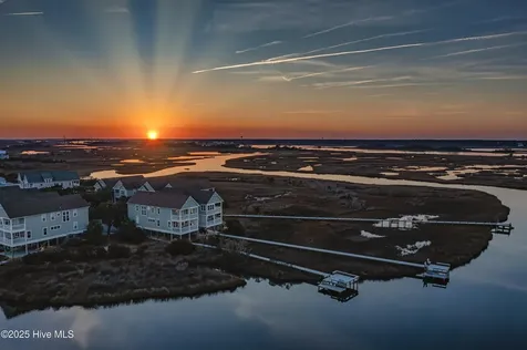 208 N Boca Bay Lane Surf City NC 28445