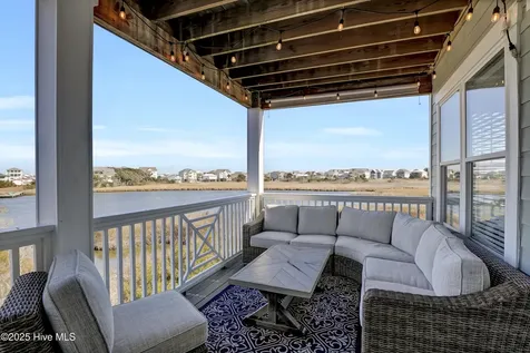 208 N Boca Bay Lane Surf City NC 28445