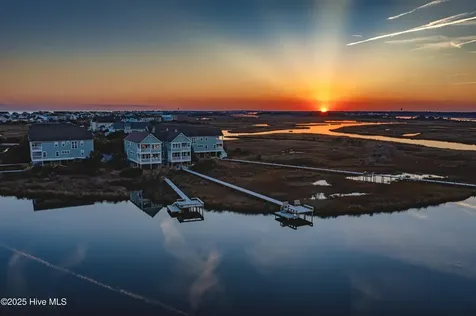 208 N Boca Bay Lane Surf City NC 28445
