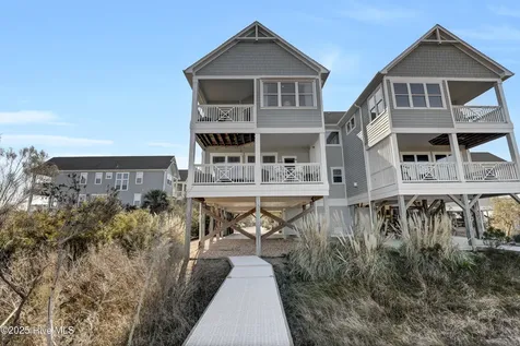 208 N Boca Bay Lane Surf City NC 28445