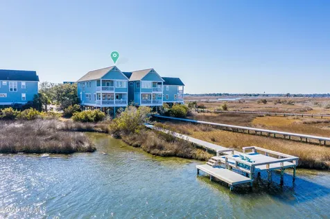 208 N Boca Bay Lane Surf City NC 28445