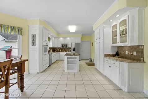 138 Dances Bay Road Elizabeth City NC 27909