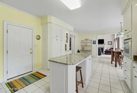 138 Dances Bay Road Elizabeth City NC 27909