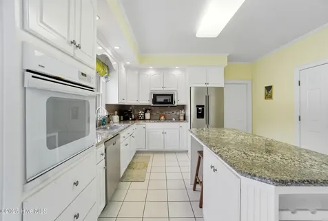 138 Dances Bay Road Elizabeth City NC 27909