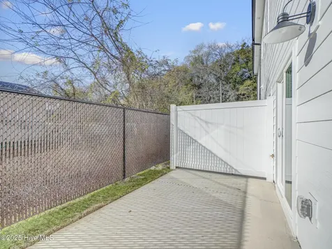 253 Townhome Lane Southern Pines NC 28387