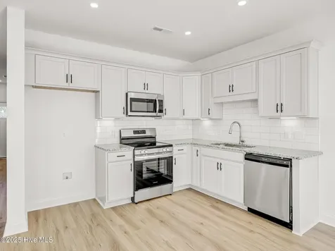 251 Townhome Lane Southern Pines NC 28387