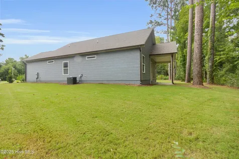 320 Camp Creek Drive Oriental NC 28571