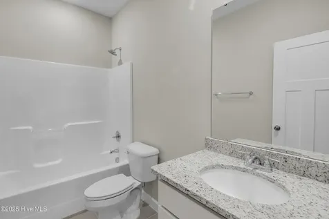318 Camp Creek Drive Oriental NC 28571