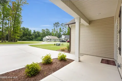 318 Camp Creek Drive Oriental NC 28571